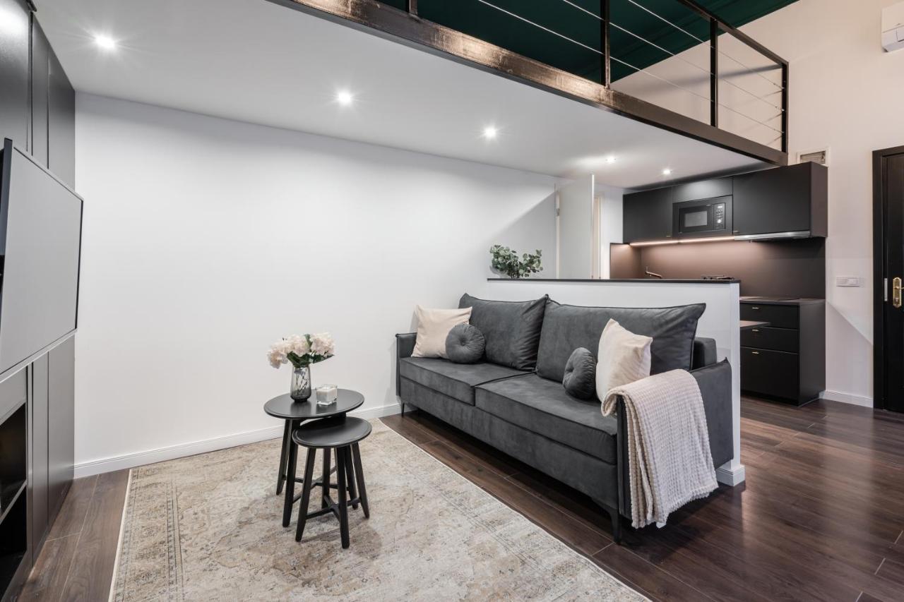 E41 - Trendy Boutique Apartments - Prime Spot By Bqa Будапеща Екстериор снимка