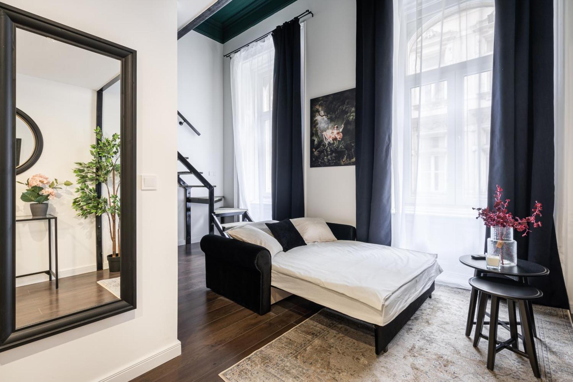 E41 - Trendy Boutique Apartments - Prime Spot By Bqa Будапеща Стая снимка